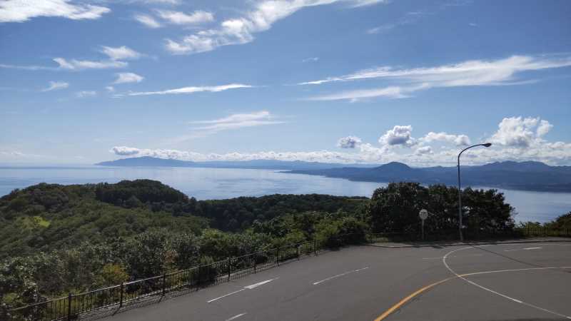 函館山への道